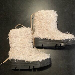 FREE PEOPLE Fuzzy Ivory Boots with Black Soles
